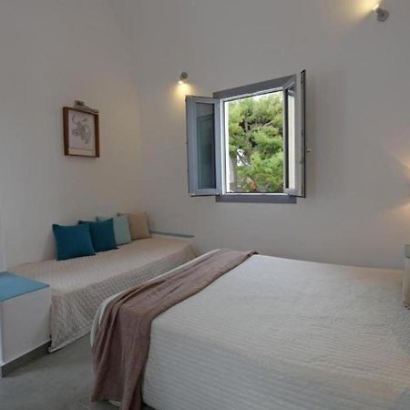 Perissa Blue Dome Rooms 外观 照片